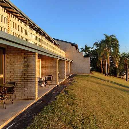 Gladstone Palms Motor Inn מראה חיצוני תמונה