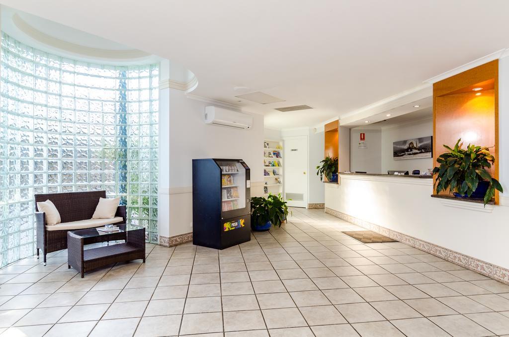 Gladstone Palms Motor Inn מראה חיצוני תמונה