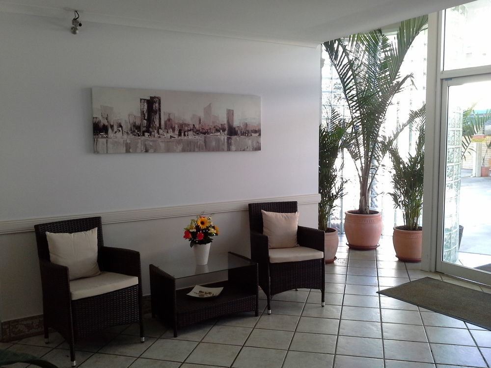 Gladstone Palms Motor Inn מראה חיצוני תמונה