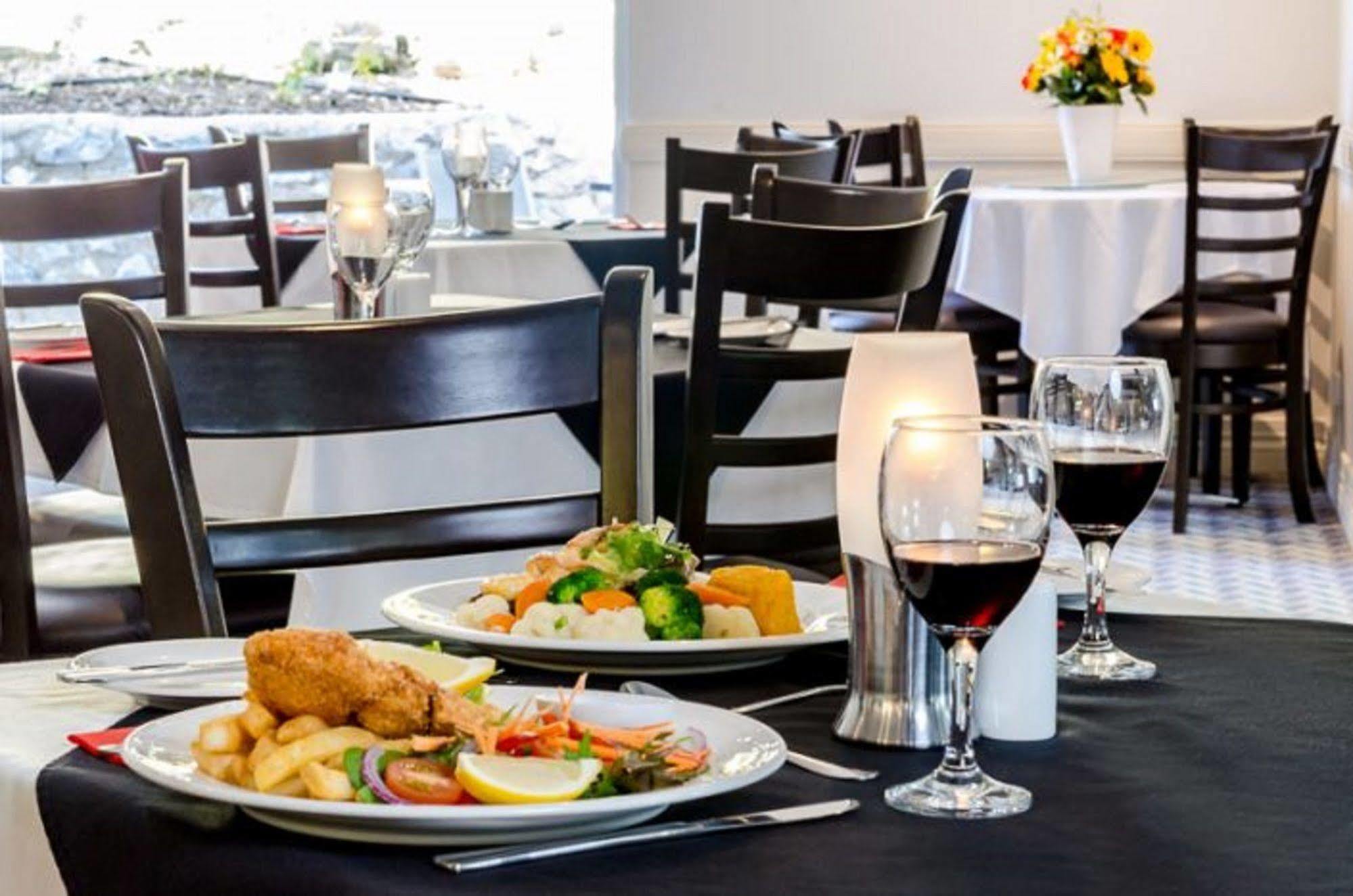 Gladstone Palms Motor Inn מראה חיצוני תמונה