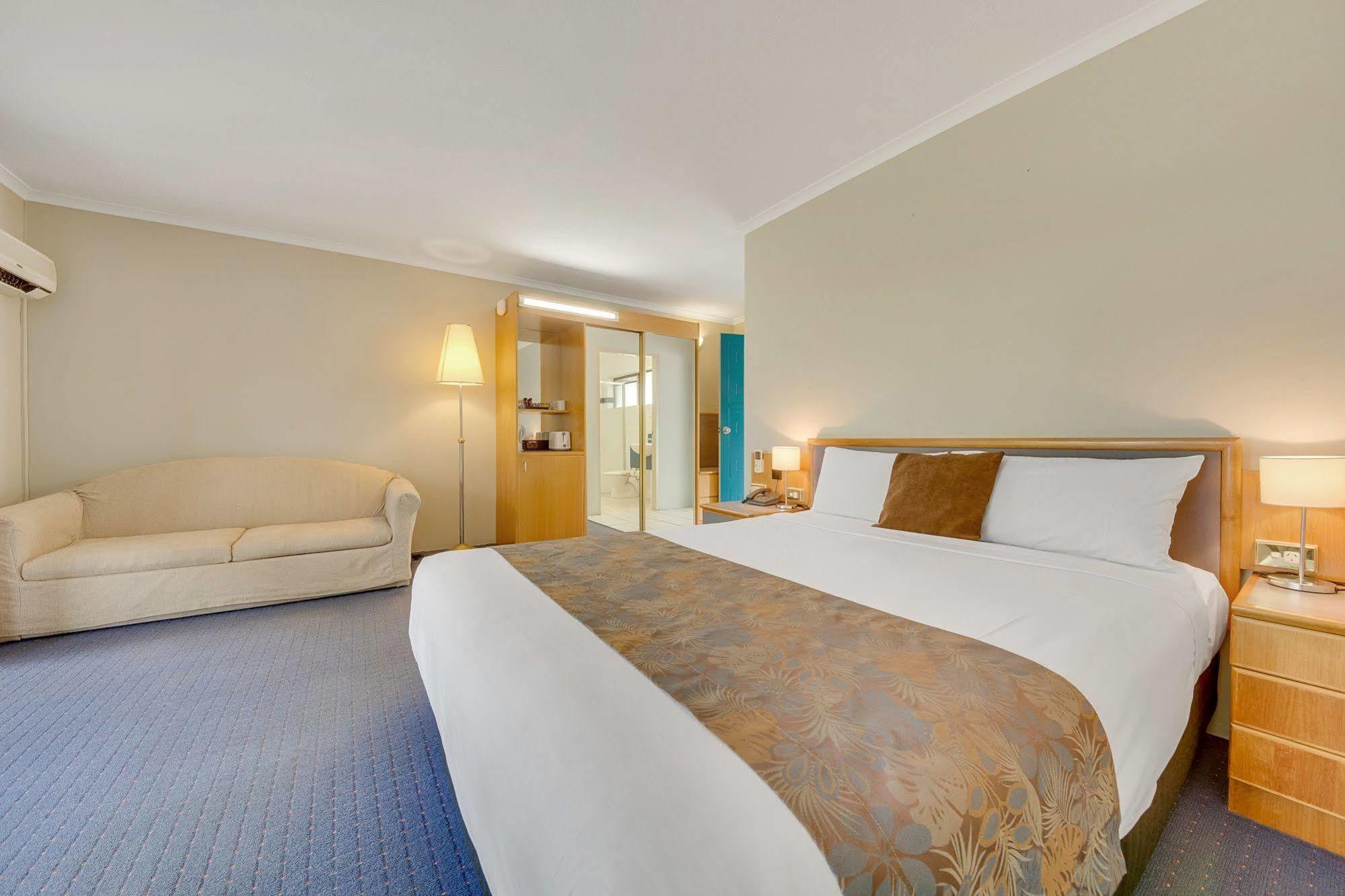 Gladstone Palms Motor Inn מראה חיצוני תמונה