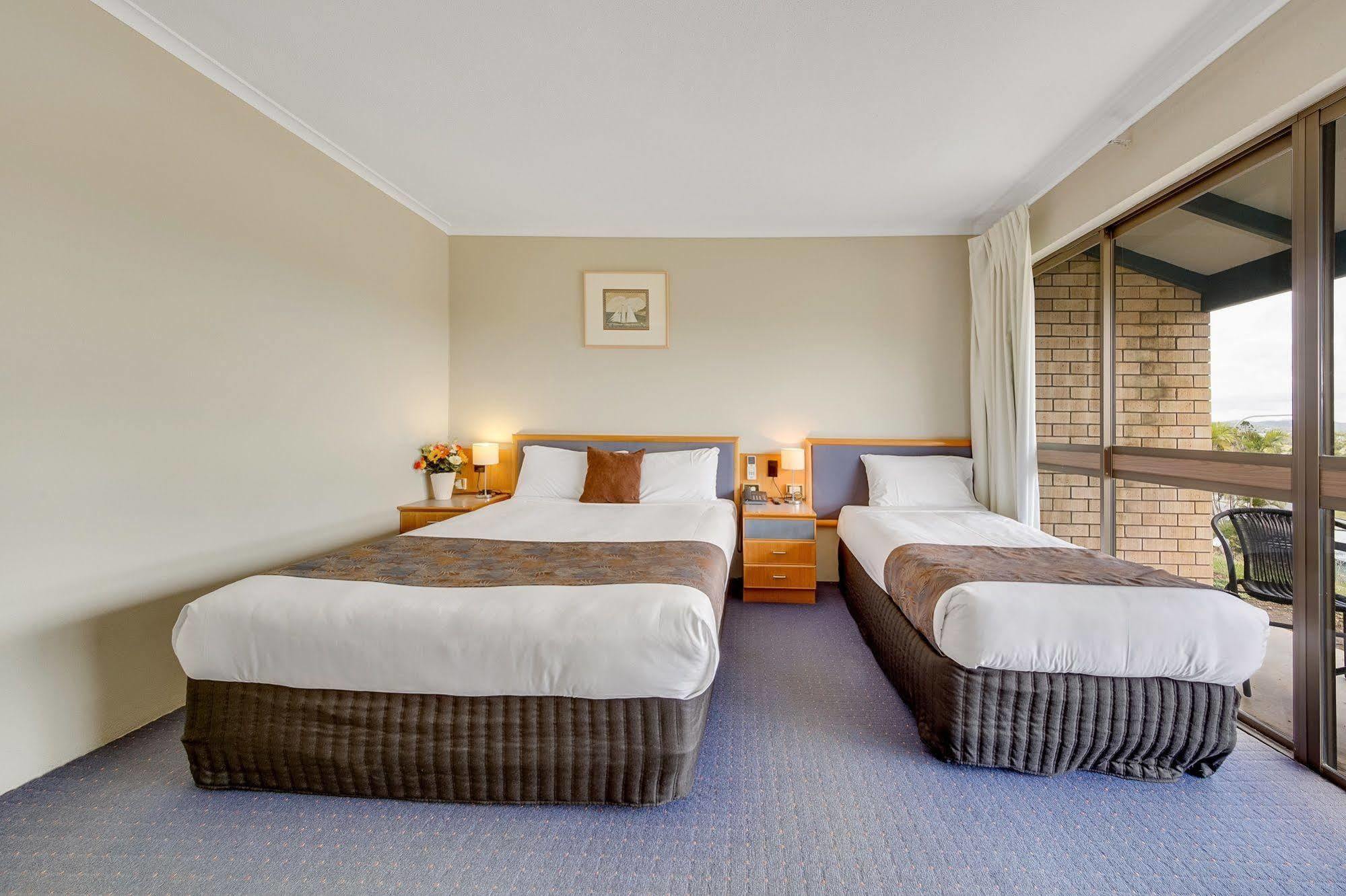 Gladstone Palms Motor Inn מראה חיצוני תמונה